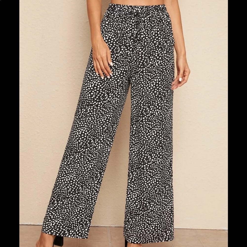 SHEIN Drawstring Dalmatian Pants